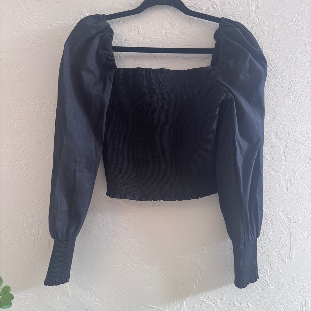 Giani Bini linen puff sleeve top